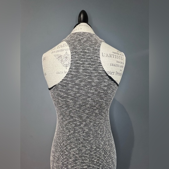 Banana Republic Textured Stripe Patio Dress excellent condition no flaws Sz XSP - Picture 8 of 10